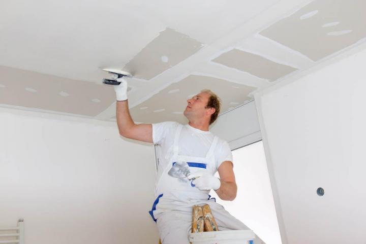 Nous prenons en main divers travaux de plâtrerie pour la rénovation ou les finitions de votre maison